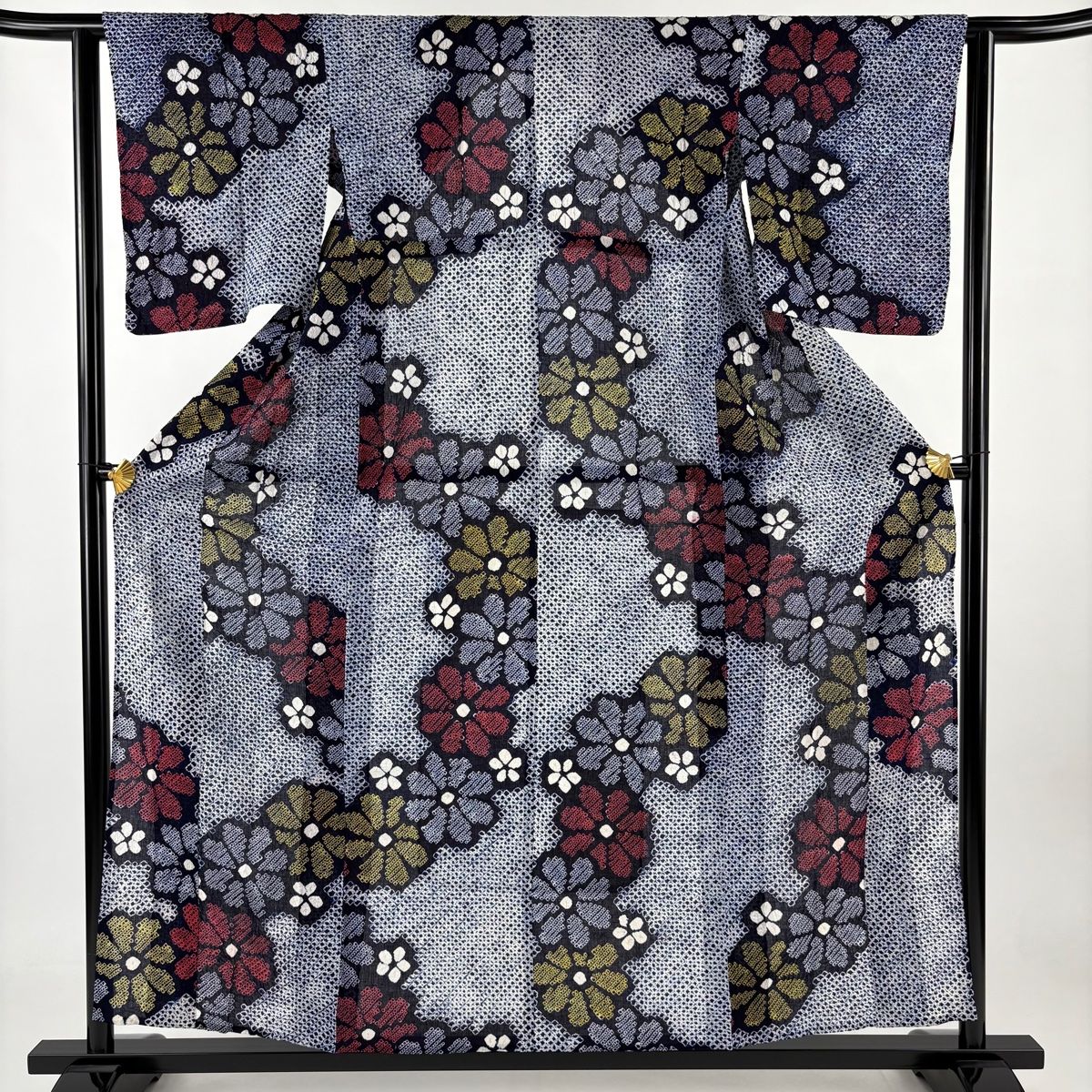 浴衣 身丈157cm 裄丈61cm S 絞り浴衣 菊 梅 紺色 綿 名品