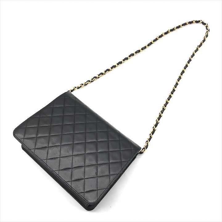 美品 CHANEL シャネル ココマーク マトラッセ ラムスキン プッシュ