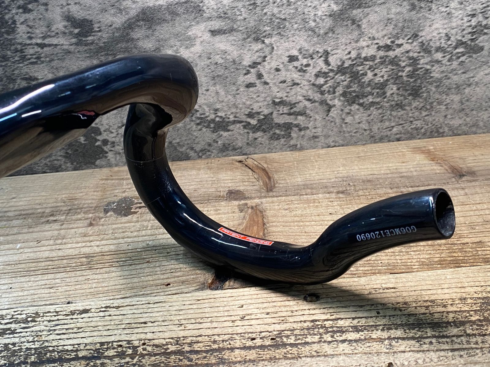 JI989 チネリ CINELLI ネオモルフェ NEO MORPHE カーボン ドロップハンドル Φ31.8 エンドC-C400mm BRIGHTFACE_UK