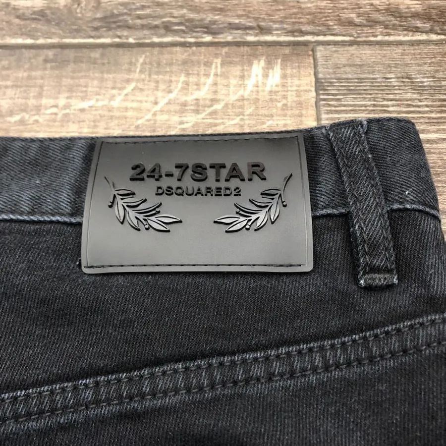 DSQUARED2 ディースクエアード スキニーパンツ 24-7STAR S74LB0220