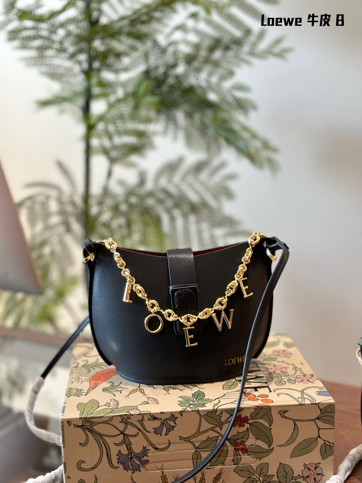 今日特価 LOEWE モルデッド バケツ バッグ 超可愛い小さなバケツ