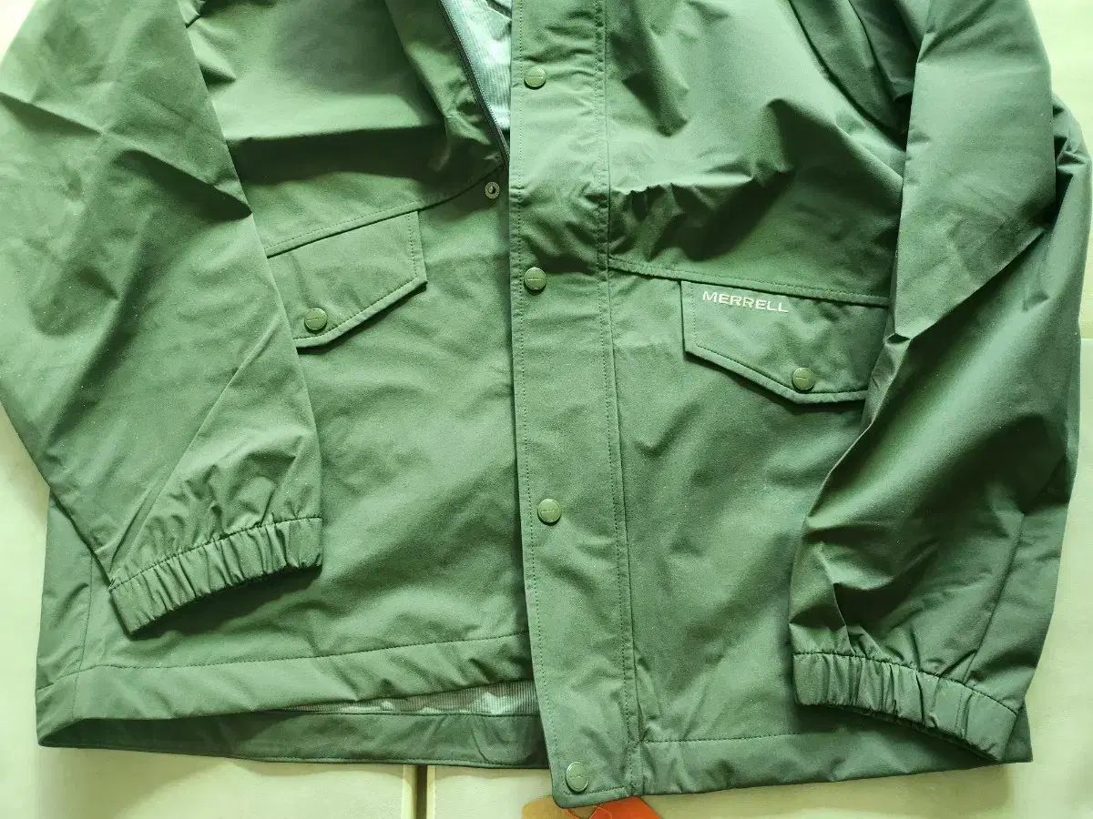 登山 ジャケット