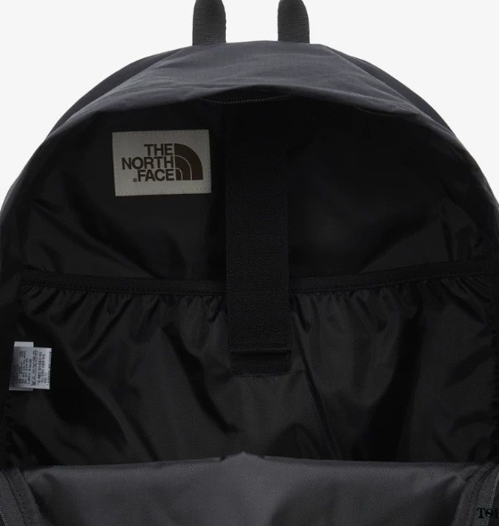 ザノースフェイス THE NORTH FACE TNF DAY PACK デイパック バックパック バッグ リュックサック A4収納 通勤 通学 WHITELABEL メンズ レディース 男性用 女性用 男女兼用