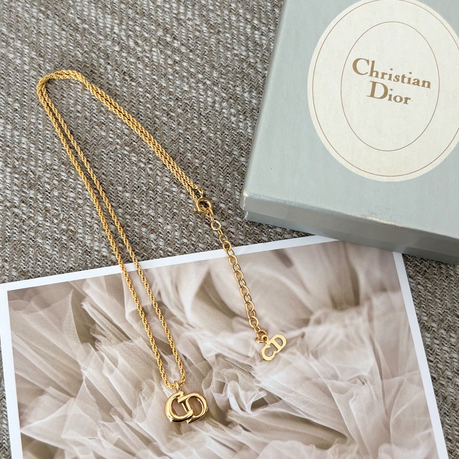 【極美品】Dior ネックレス CD ロゴ ストーン ゴールド ヴィンテージ Christian Dior（ヴィンテージ ディオール）CD ロゴ チャーム