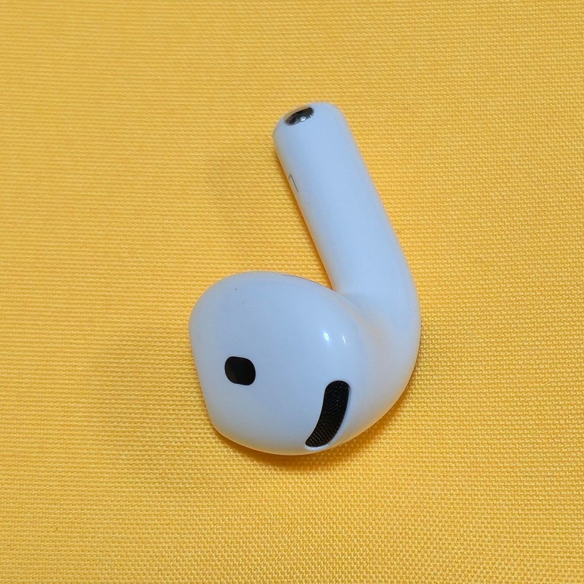 AirPods4 第四世代 左耳 ノイズキャンセリング A3056 ANC Amazon.co.jp: Apple AirPods 4ワイヤレスイヤーバッド