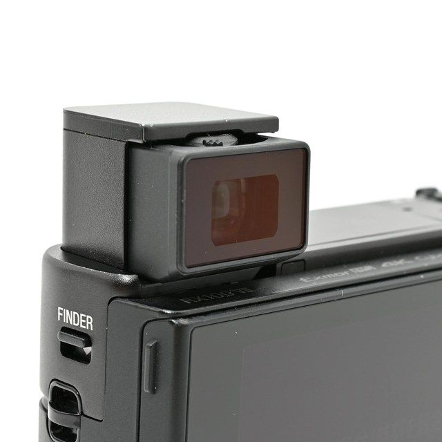 DSC-RX100M7G シューティンググリップキット｜ビューファインダー表示不良あり｜1.0型センサー×ZEISSレンズ搭載｜高速AF＆高画質4K動画対応｜Cyber-shot