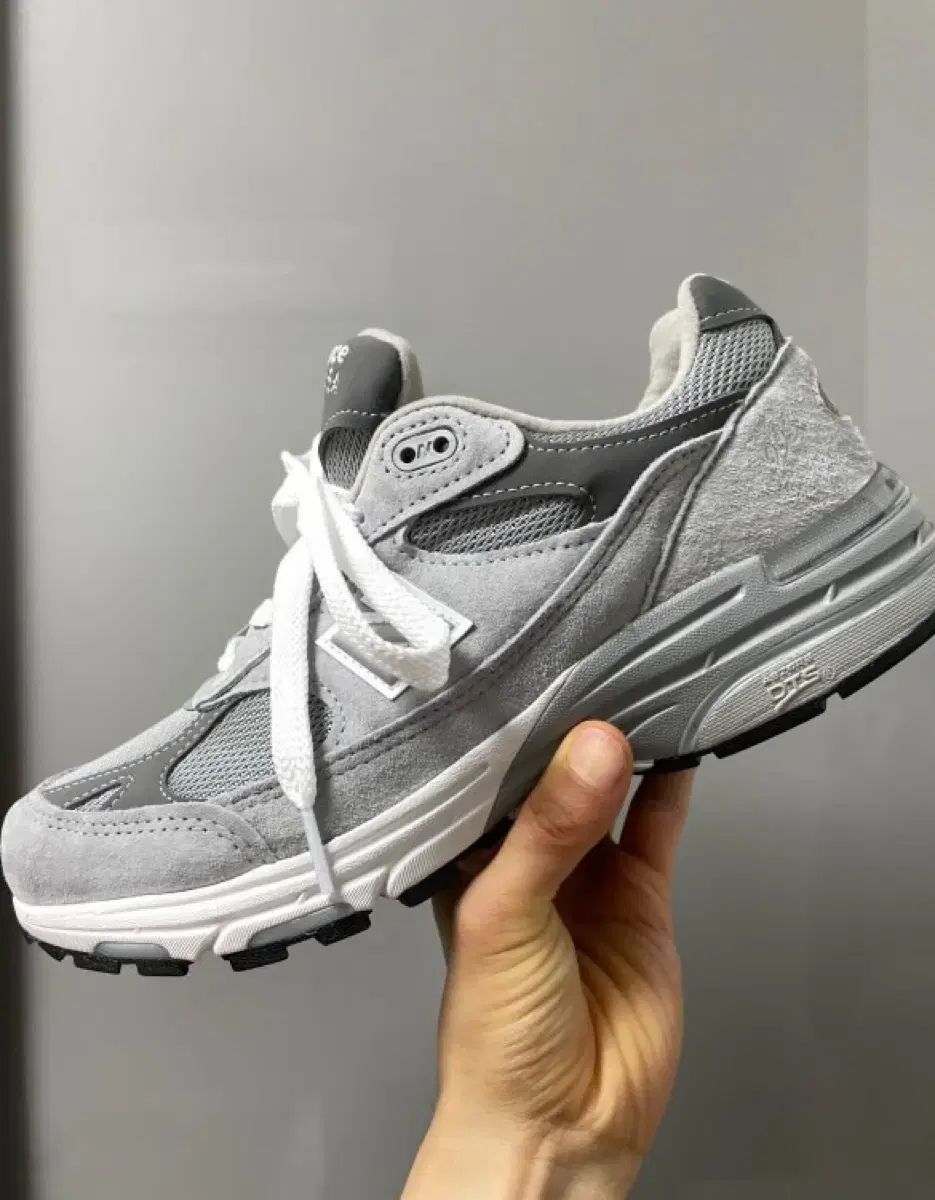 新品 New Balance(ニューバランス) 993 240 サイズ 足囲 B WR993GL