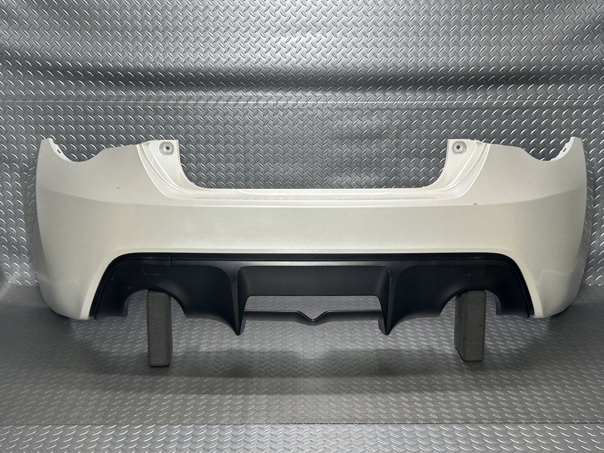 トヨタ86/スバルBRZ前期純正リアバンパー （トヨタ(純正) 後期型