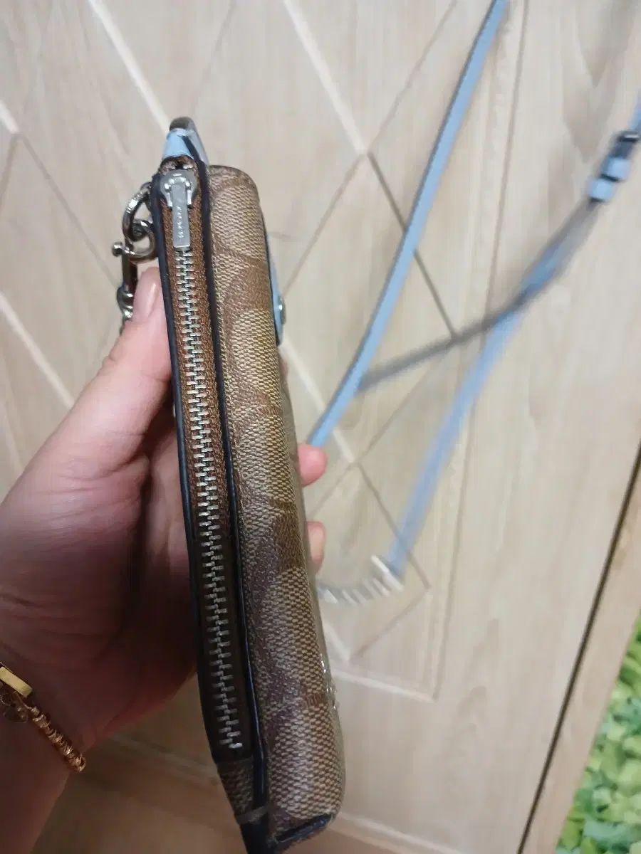 COACH スマートフォン