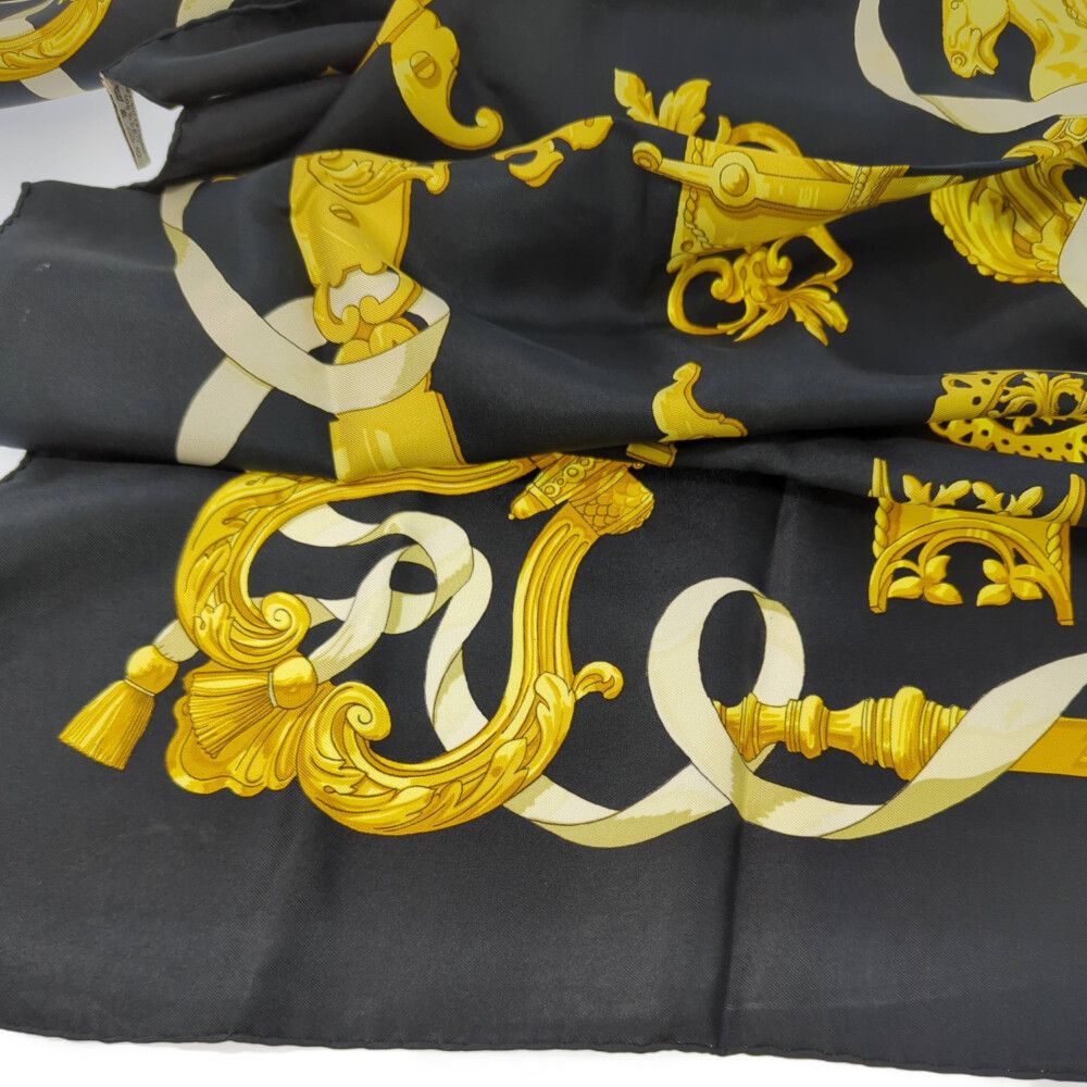 HERMES エルメス カレ90・FERRONNERIE・シルク スカーフ ネックウェア