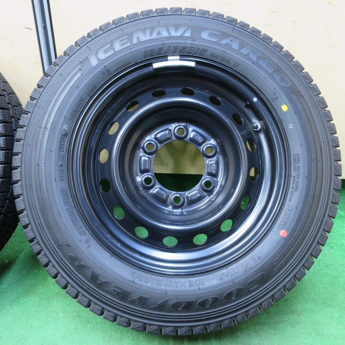 185/75R15 106/104L 4本　ホイール　タイヤ　セット ハイエース 185/75R15 106/104L 4本 ホイール タイヤ セット ハイエース 185