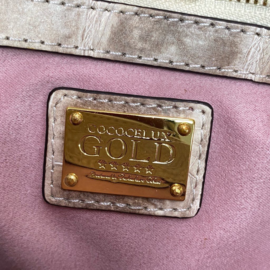 【新品】COCOCELUX GOLD バッグ ヒマラヤ クロコ JRA 新品】COCOCELUX GOLD 最高級ヒマラヤ クロコ バッグ JRA - メルカリ