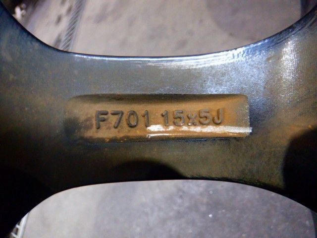 15インチアルミホイール4本SET