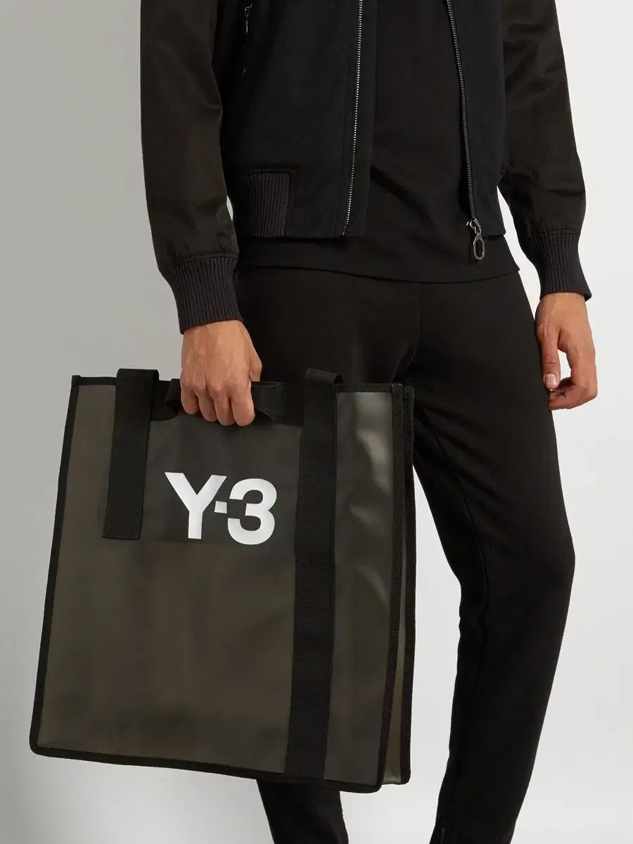 YOHJI YAMAMOTO