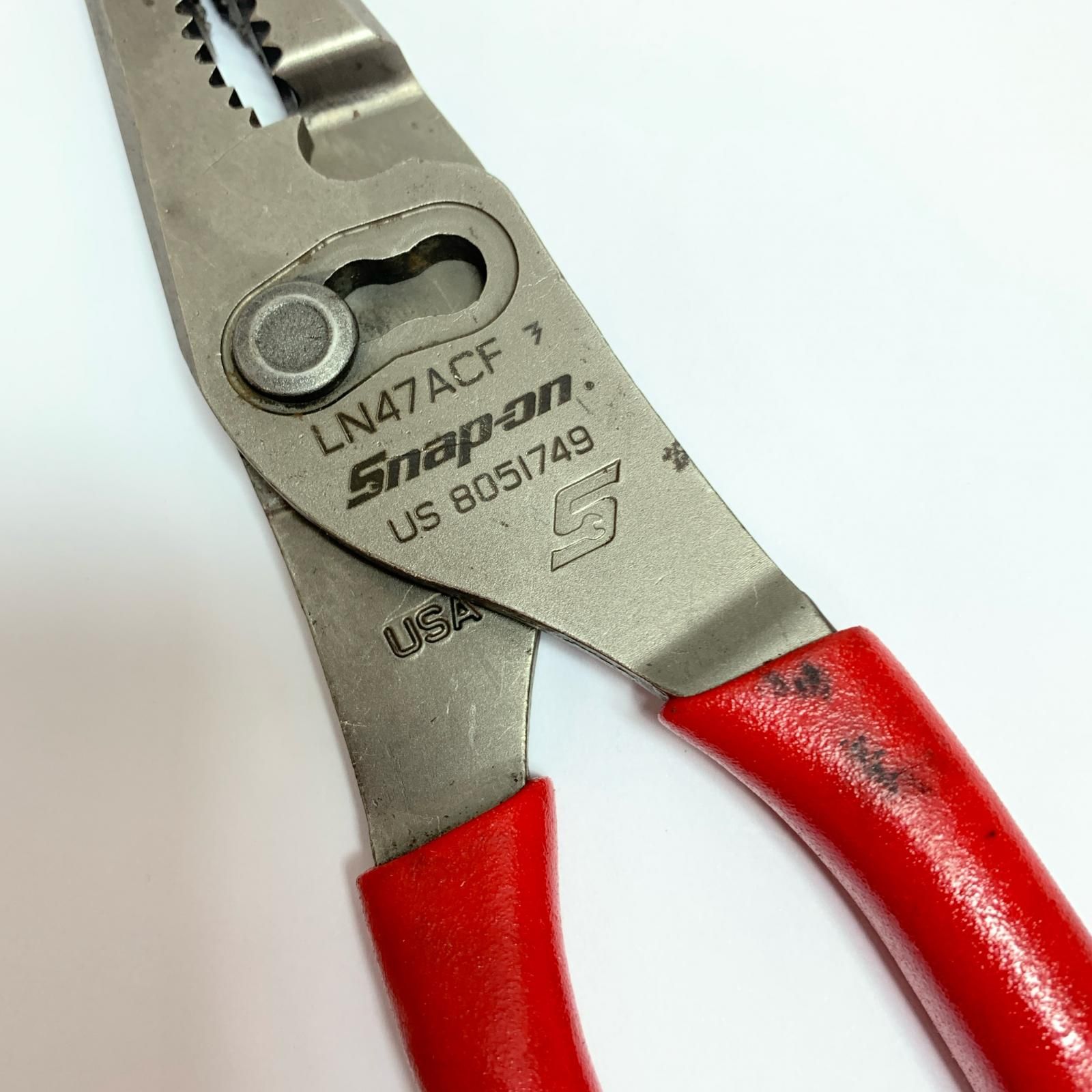 ♭♭Snap-on スナップオン ロングノーズスリップジョイントプライヤー LN47ACF レッド