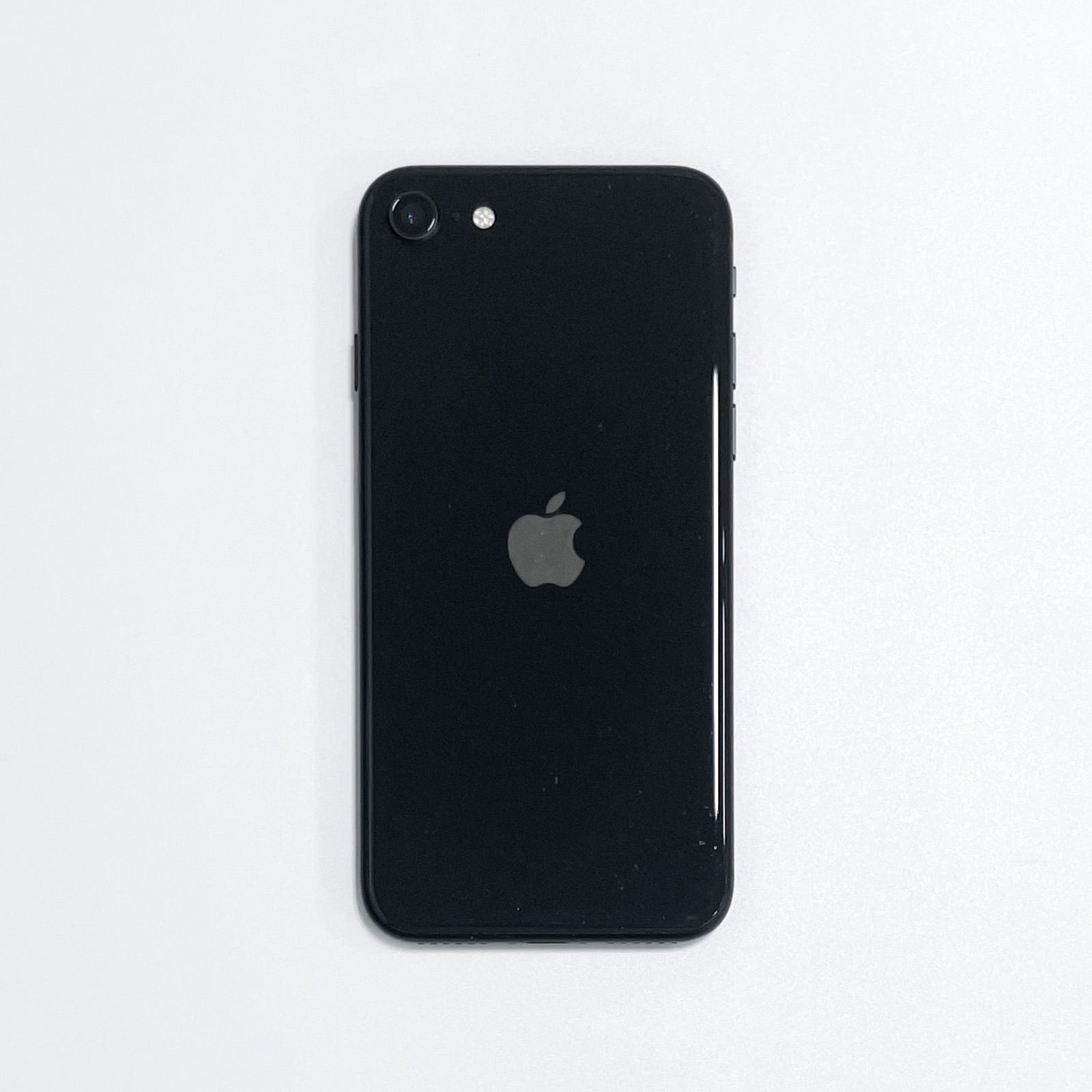【中古】iPhoneSE 第2世代 64GB バッテリー77％(劣化) ブラック docomo 本体 iPhone SE2 2nd [9694]