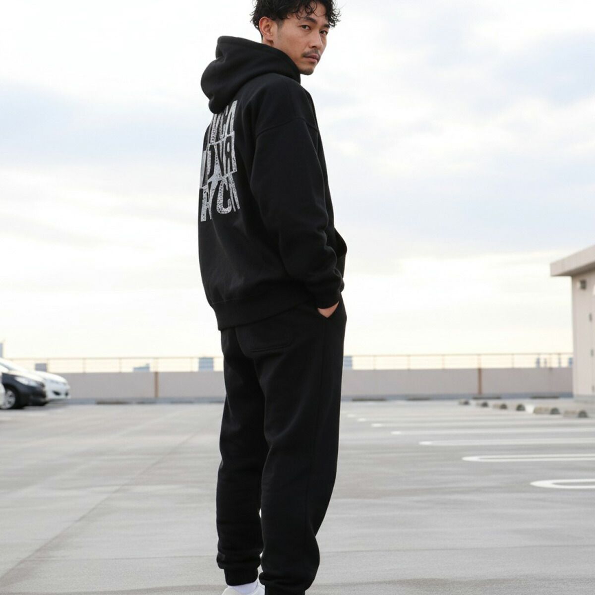 ルーカ スウェット 上下 セットアップ メンズ ブランド RVCA フード付き フーディ フルジップ 黒 はっ水 撥水 防風 裏起毛 裏フリース バックプリント付き BF042017 上下セット 大きいサイズ 有 スポーツウェア トレーニングウェア スポーツ