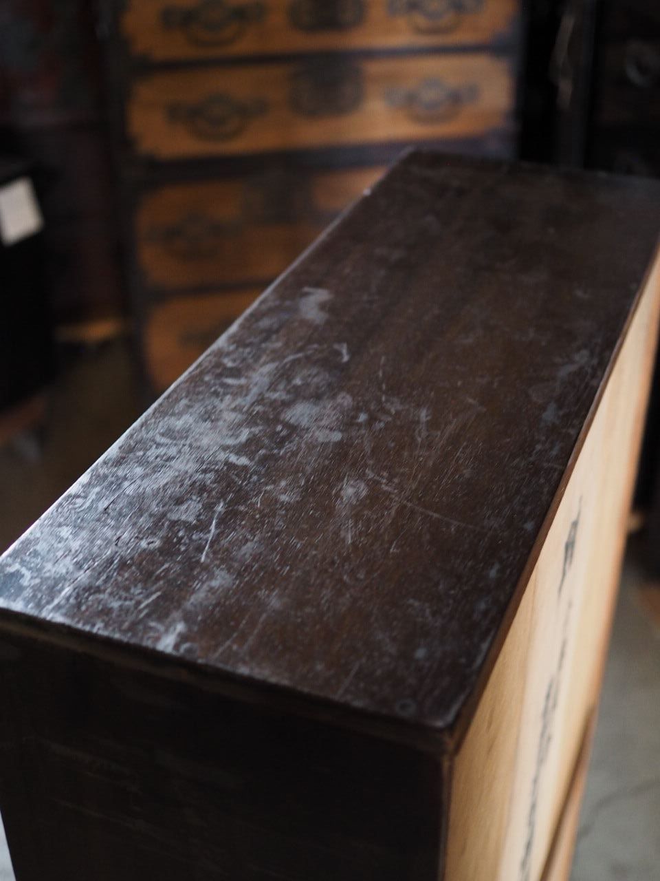 鏡付きレトロなキャビネット 昭和初期