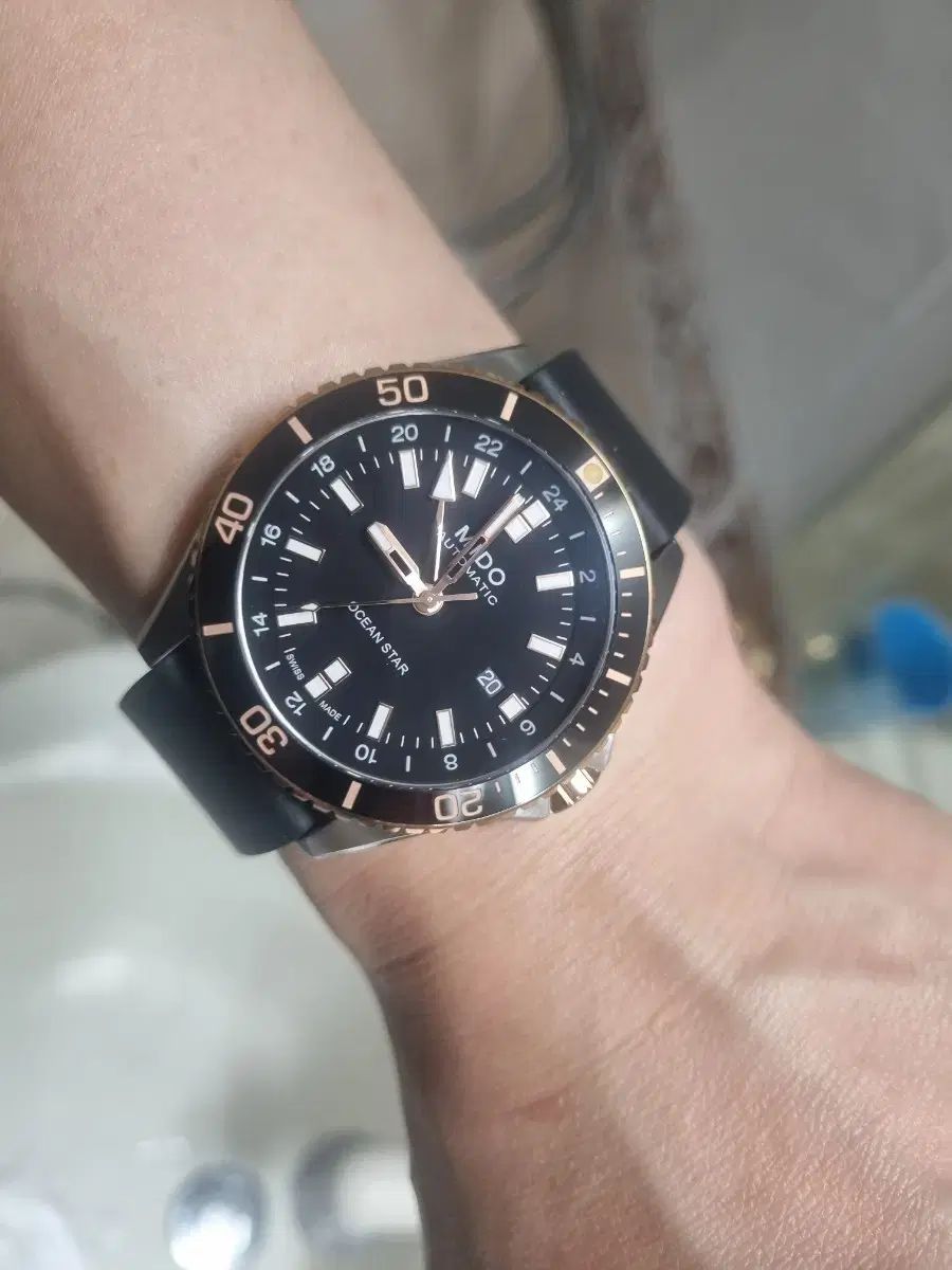 GMT