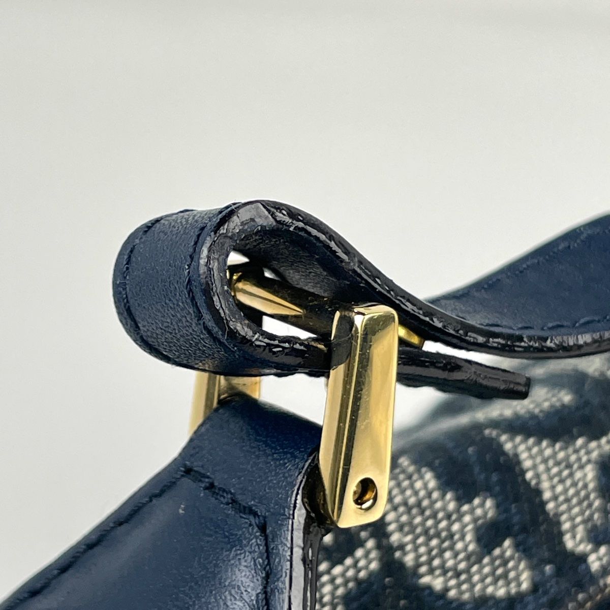 【美品】クリスチャンディオール　トロッター柄　デニム　キャンバス素材　ポーチ Christian Dior クリスチャンディオール トロッター柄 ポーチ