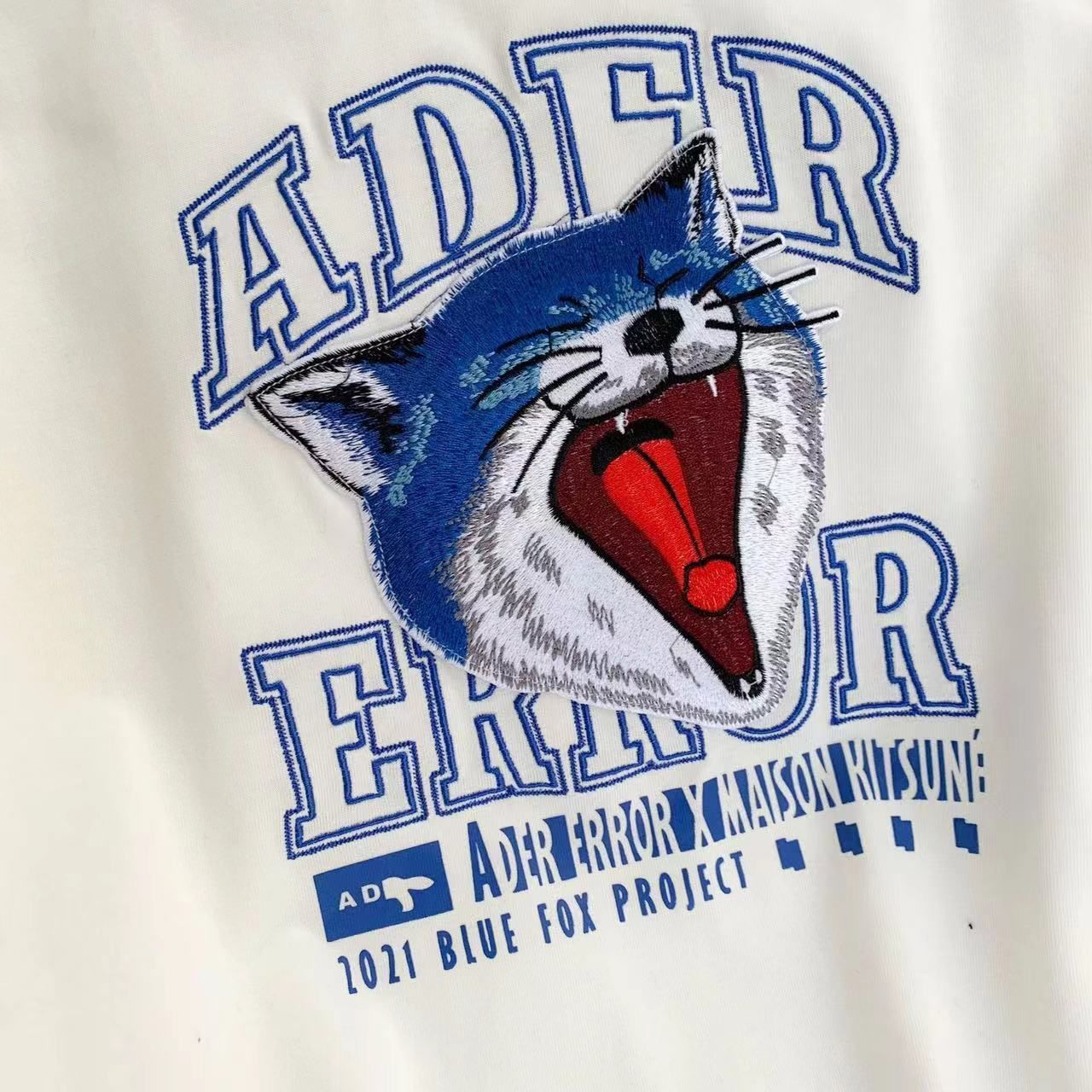 ☆人気☆【Adererror x MAISON KITSUNE】☆Yawn Fox T-Shir.t☆ - メルカリ