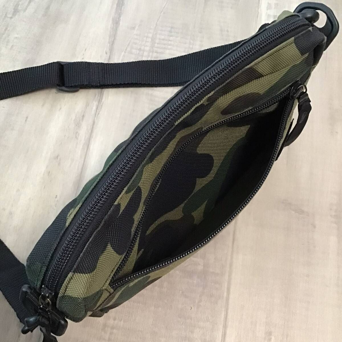 BAPE × Cordura ショルダーバッグ 1st camo green a bathing ape 