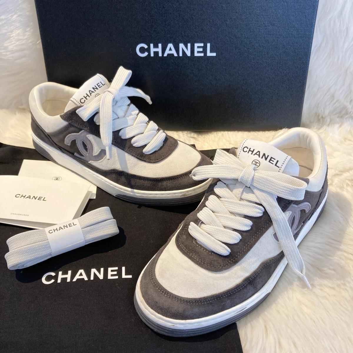 CHANEL シャネル ｺｺﾏｰｸ ｽｴｰﾄﾞｽﾆｰｶｰ 36 23cm 靴|ﾚﾃﾞｨｰｽ Gray グレー ホワイト G39978 X56979 K5843 used B