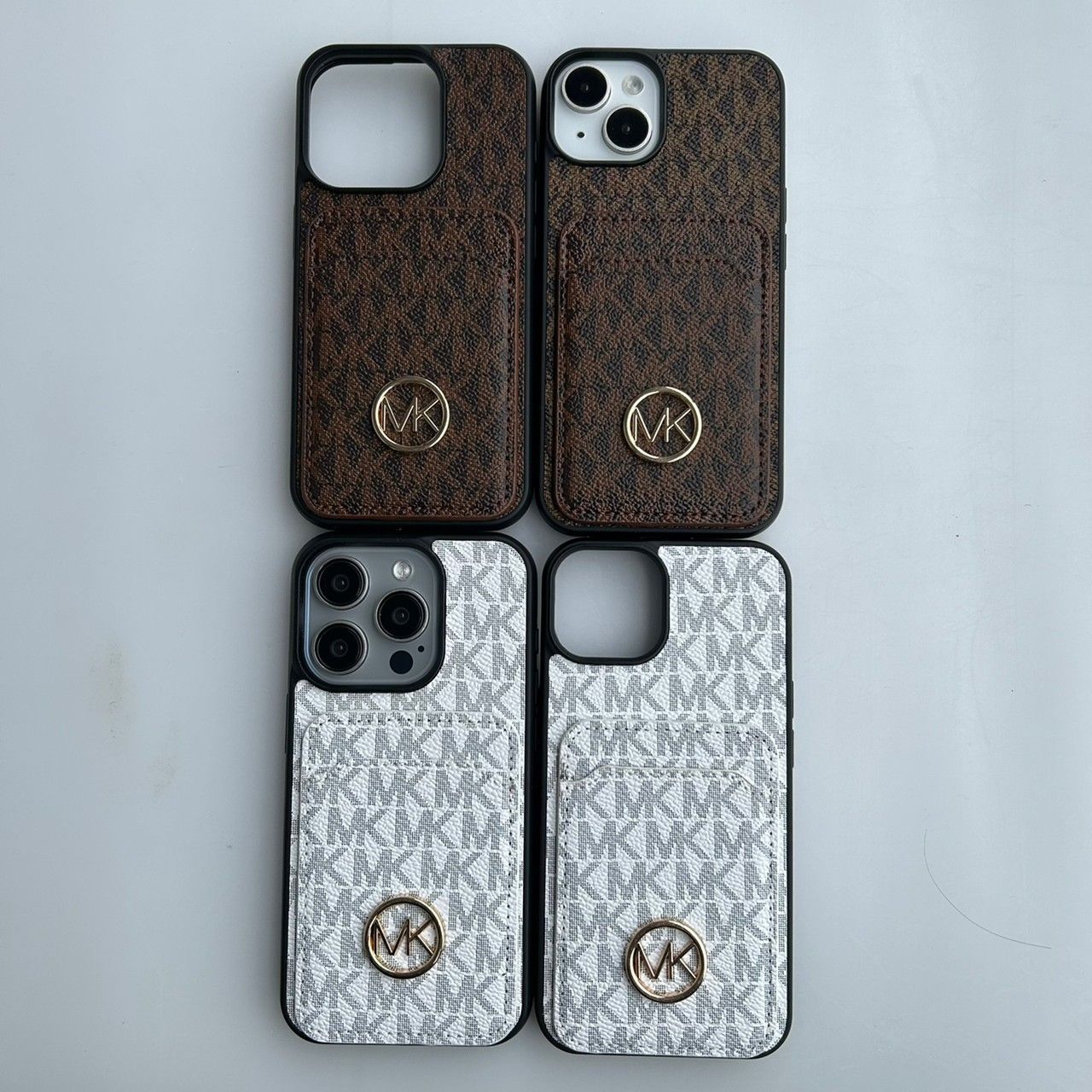 マイケルコース　Michael　Kors　iPhone13mini 13 mini　iPhone14 iPhone14Pro　iPhone15　iPhone15Pro　モノグラム　ケース　箱なし　簡易包装