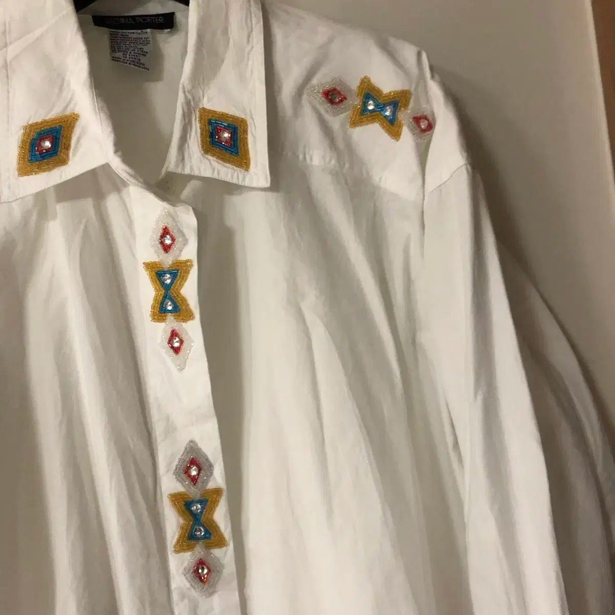  レジナポーター ビーズ装飾 ユニーク アバンギャルド シャツ ボトムス行方不明 ONE PIECE 長袖 シャツ ブラウス