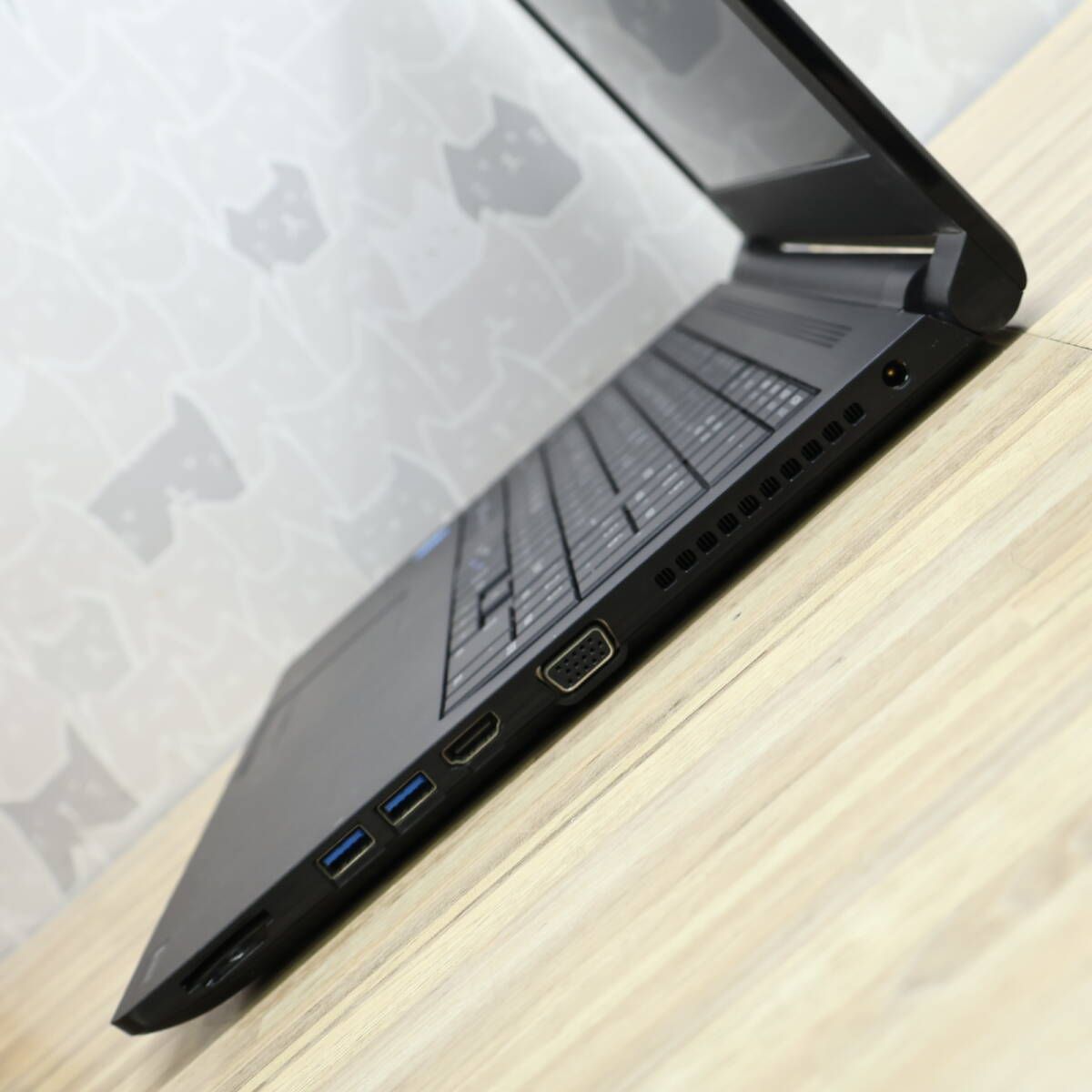 ★美品 SSD256GB メモリ16GB★B65/J Win11 PC550 ☆超美品 SSD256GB メモリ8GB☆B65/M Celeron 3865U Win11 MS