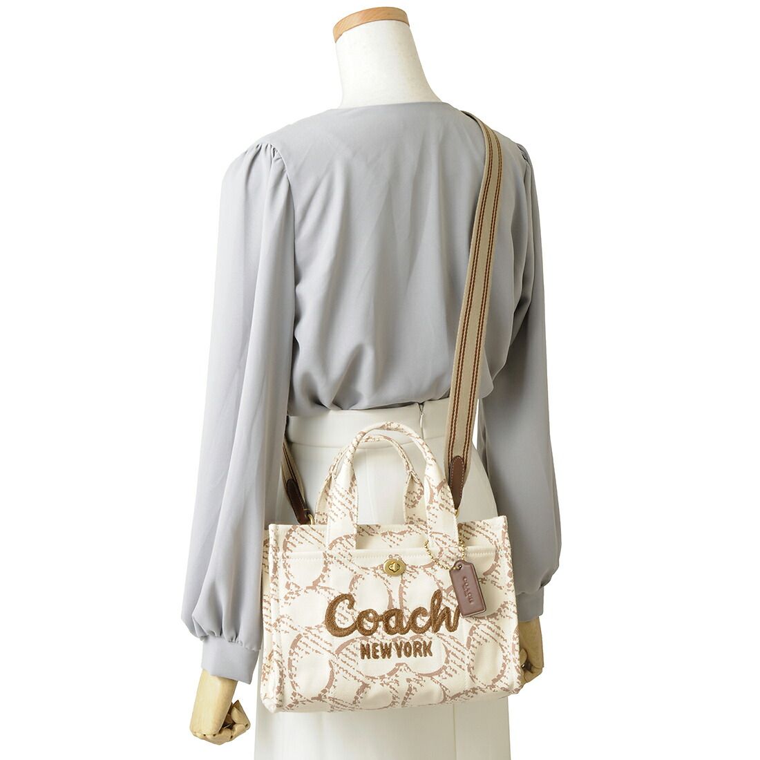 COACH コーチ トートバッグ CAM61B4NP マキシ カーゴトート26 COACH コーチ トートバッグ レディース CAM61B4NP マキシ カーゴ