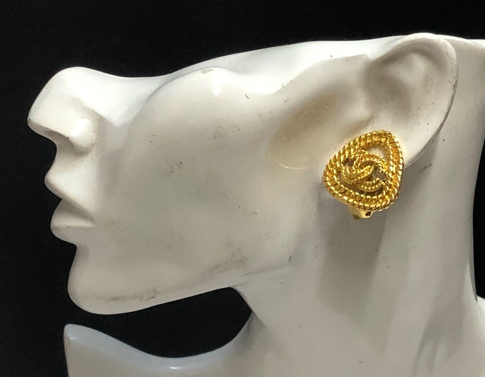 CHANEL イヤリング　片耳 シャネル CHANEL イヤリング ココマーク 片耳 2※8 18703603