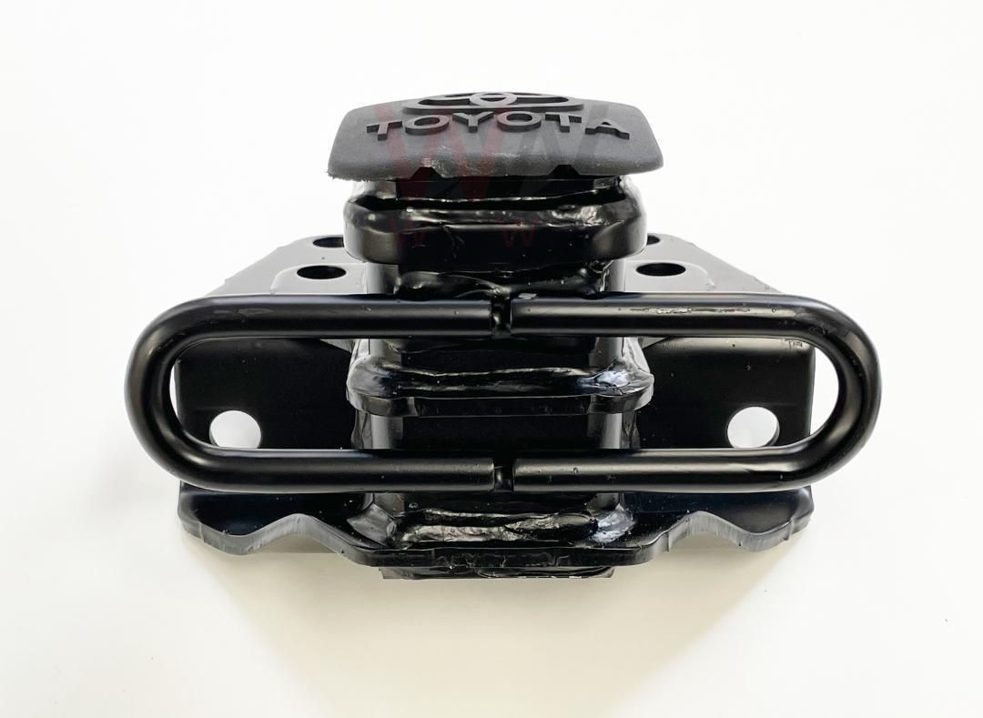 最新発見 トヨタ 純正 フック 牽引 FJクルーザーヒッチメンバー プラド アクセサリー