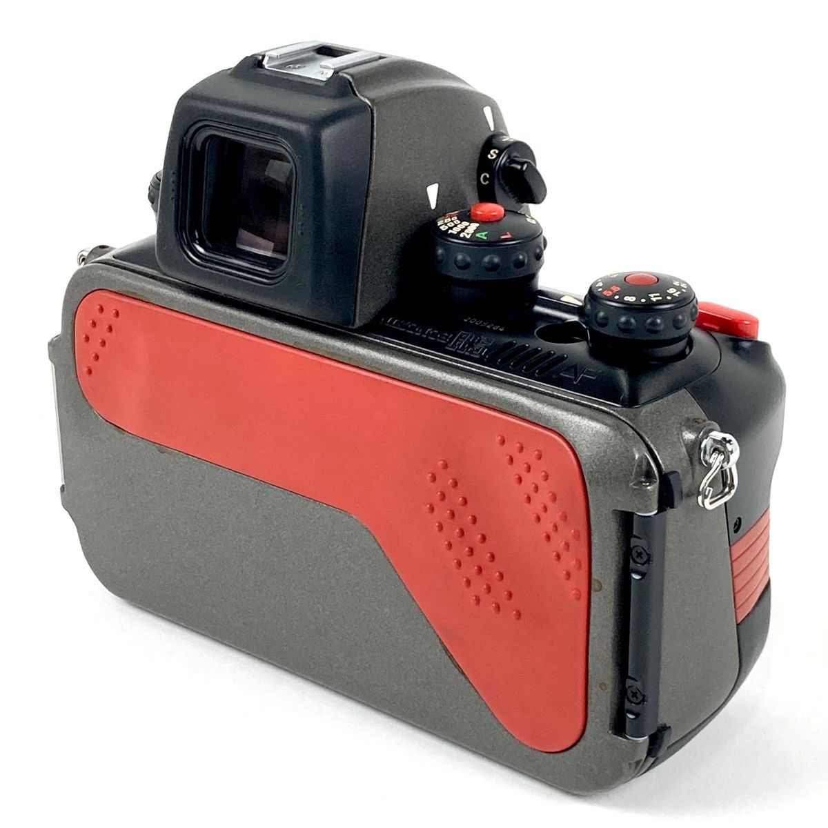 NIKONOS