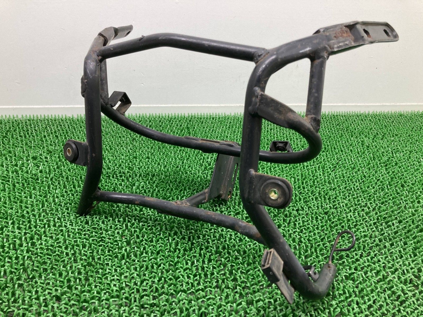 ももページ RGV250ガンマ アッパーカウルステー スズキ 純正 中古 VJ21A フロント