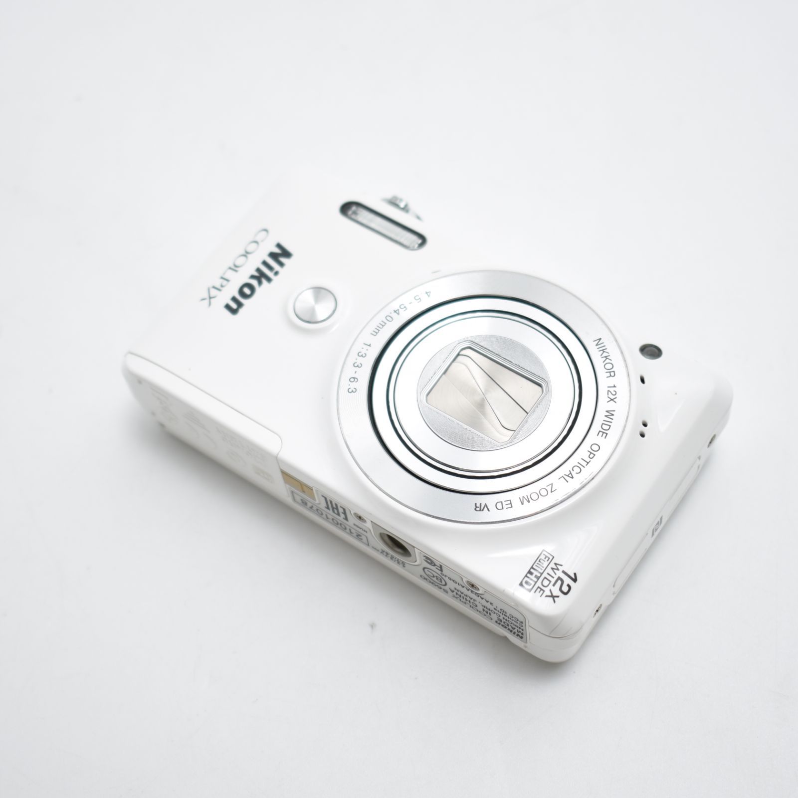 【極美品】NIkon COOPIX S6900 ホワイト　動作OK 極美品NIkon COOPIX S6900 ホワイト 動作OK 中古1年 中古 美品 NIKON