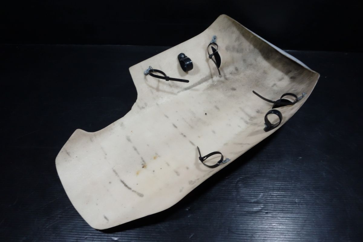 FRP アンダーカウル CB400SF SB NC42 NC39 R20250505