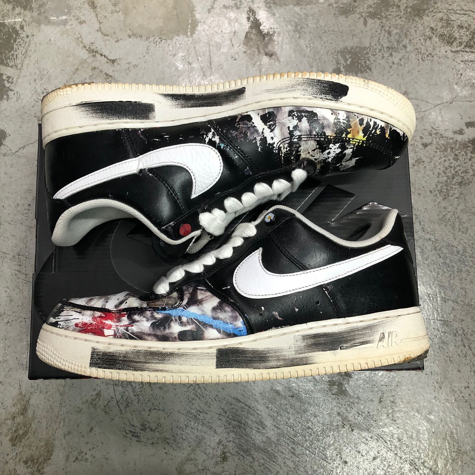 PEACEMINUSONE Nike Air Force 1 Low Para Noise AQ3692-001 ピース 