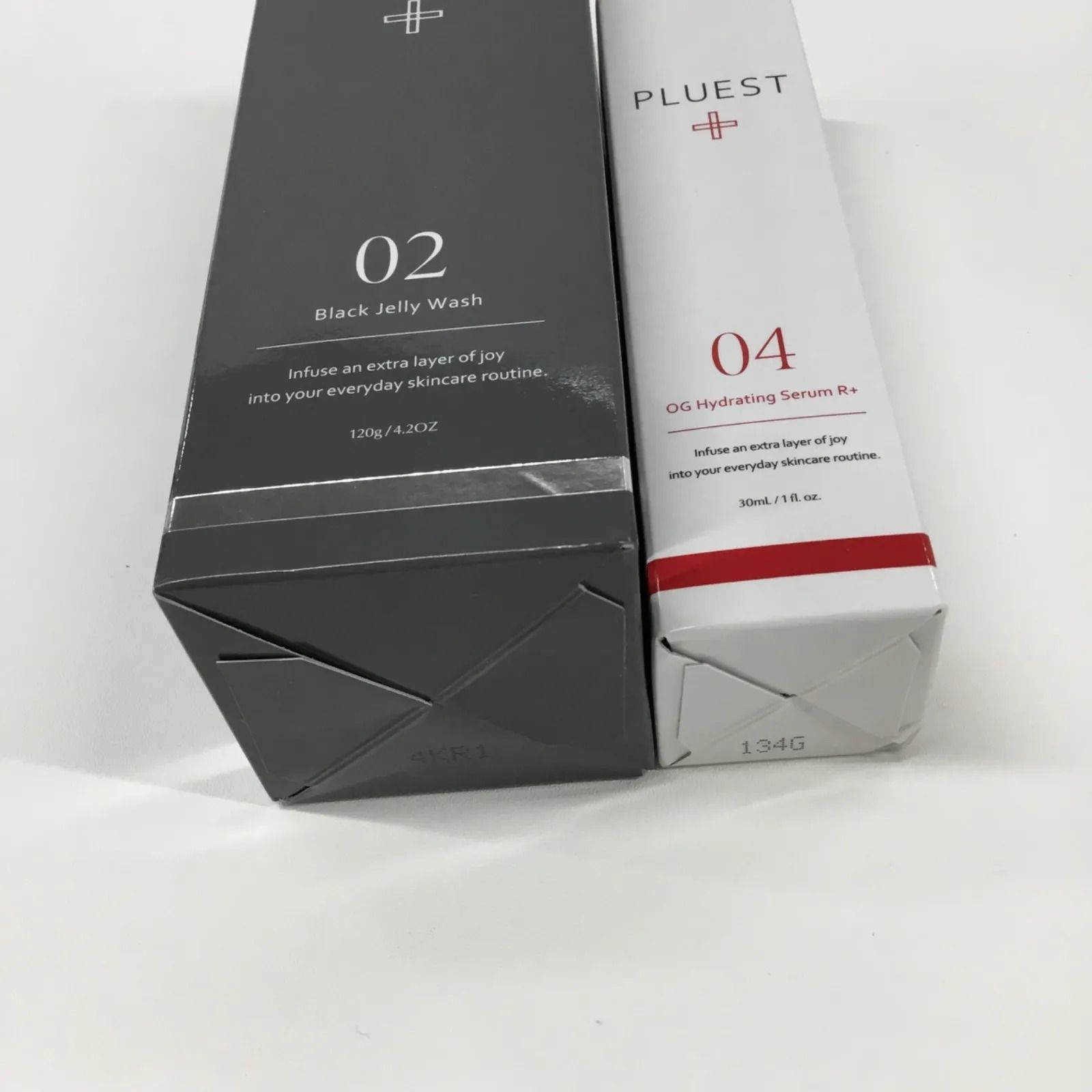 PLUEST ブラックジェリーウォッシュ & ハイドレイティングセラム セット Amazon | PLUEST ブラックジェリーウォッシュ 洗顔ジェル 毛穴