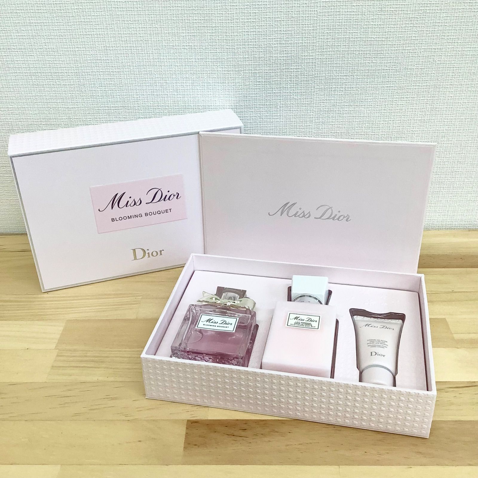 未使用品】ミスディオール ブルーミングブーケ ライフスタイル コフレ