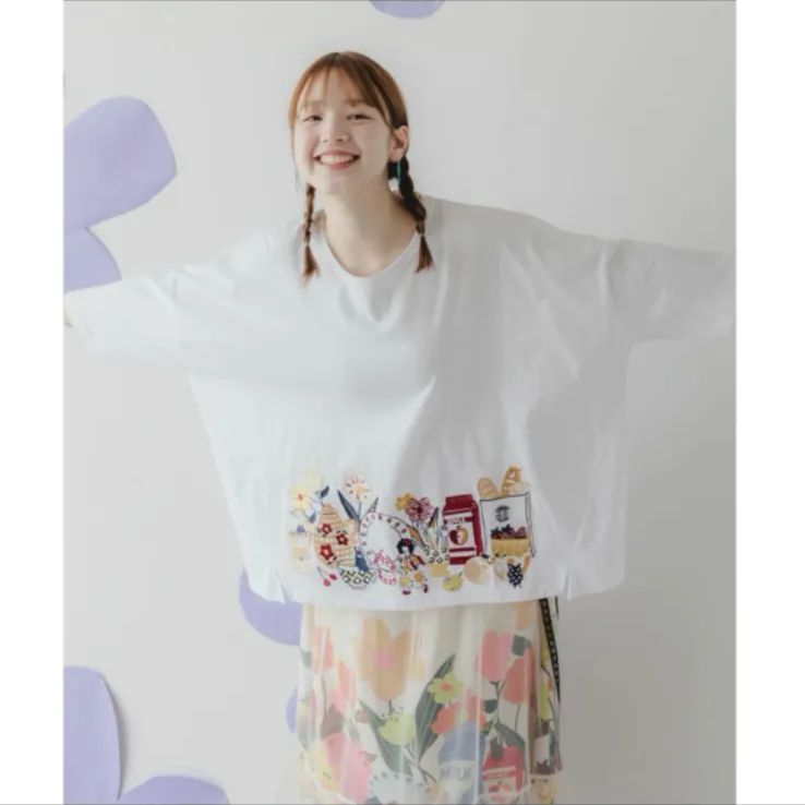 スカラー ScoLar キッチンのこびと柄 刺繍プルオーバー （オフホワイト） スカラー ScoLar キッチンのこびと柄 刺繍プルオーバー （オフ