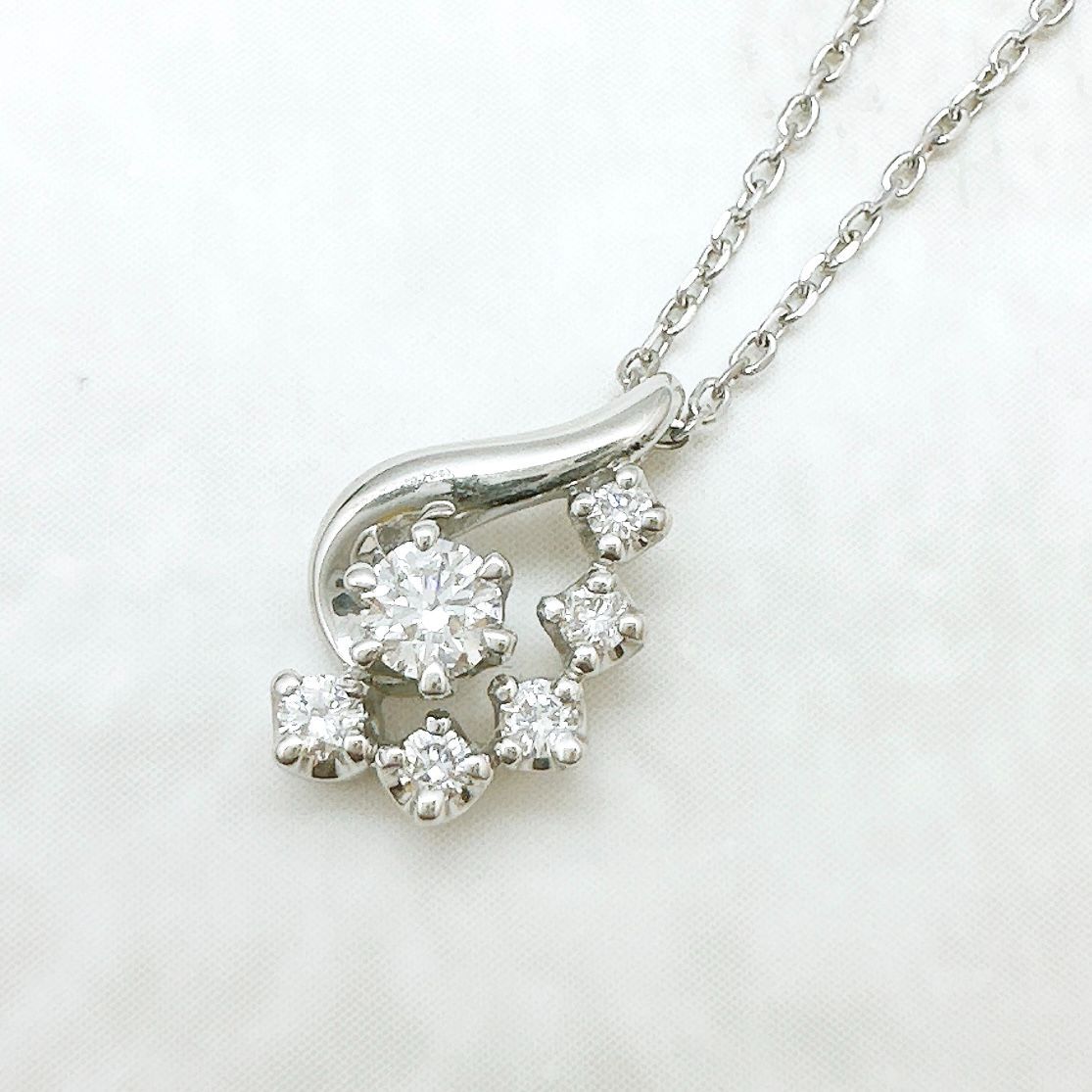 美品🌟4℃ ダイヤモンド プラチナ ネックレス 38cm U - メルカリ 