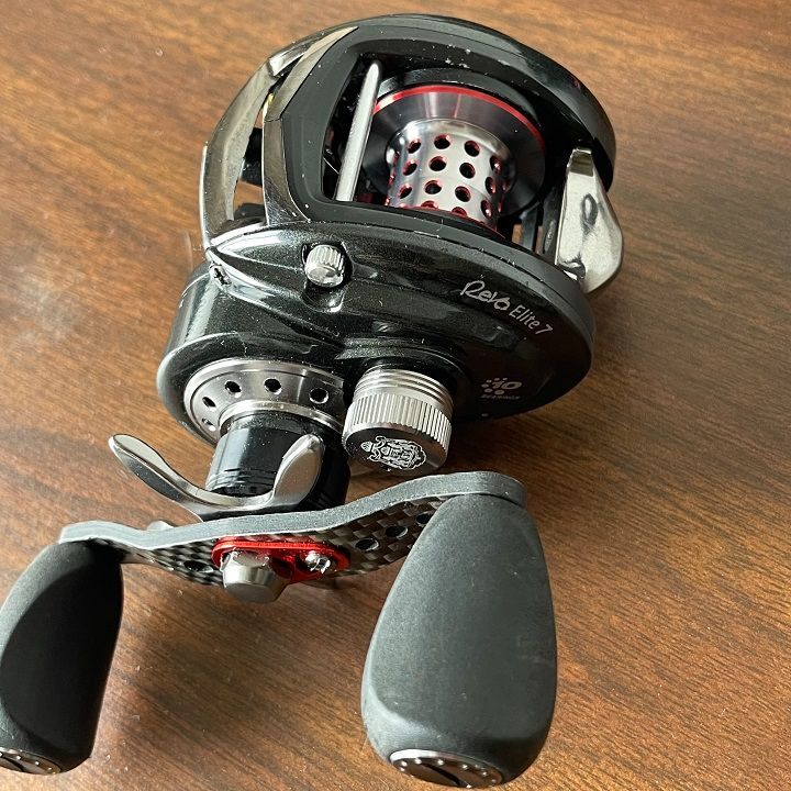 Abu Garcia REVO ELITE 7-L／アブ ガルシア、レボ、エリート７、ベイトリール、左ハンドル、左巻き - メルカリ