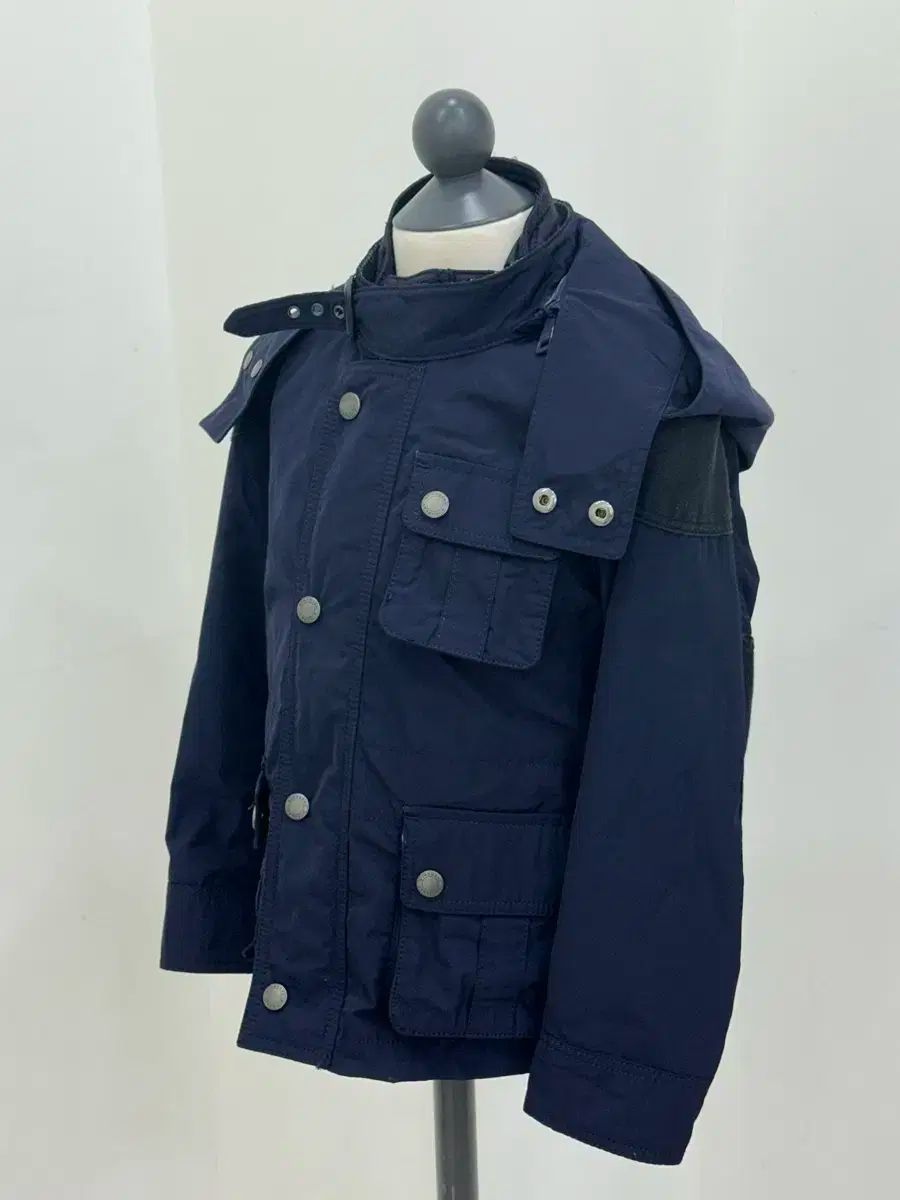  BURBERRY バーバリー キッズ マウンテンパーカー その他 ジャケット ブルゾン