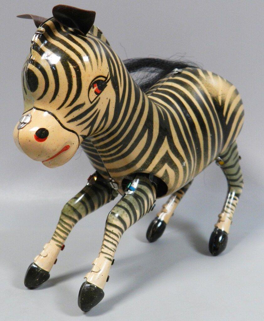 ゼンマイブリキ