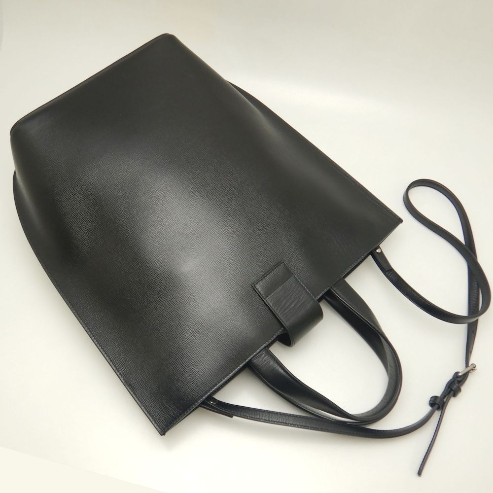 BALENCIAGA ブラックレザー トートバッグ バレンシアガ BALENCIAGA EVERYDAY TOTE トートバッグ