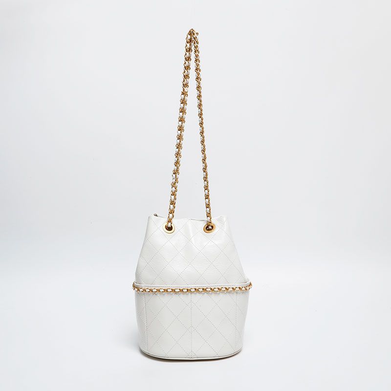 Chanel シャネル バケットバッグ CHANEL - シャネル CHANEL ショルダーバッグ マトラッセ