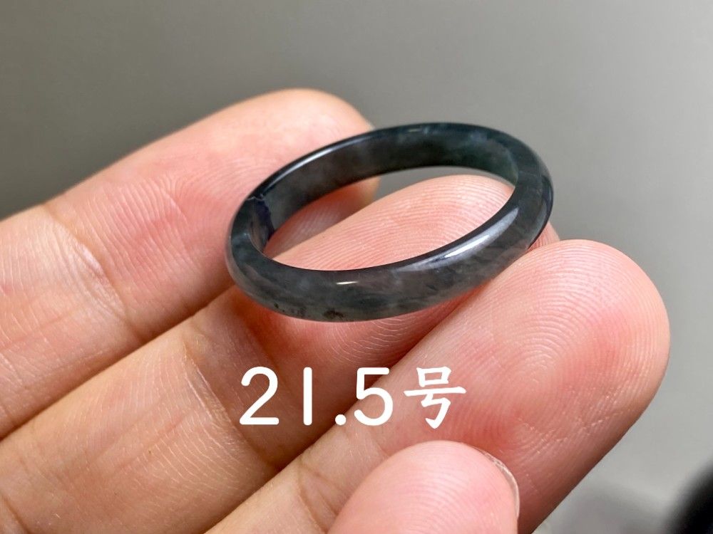 L13-90 氷糯種 黒翡翠 15.5号 グアテマラ産 A貨 本翡翠 くりぬき