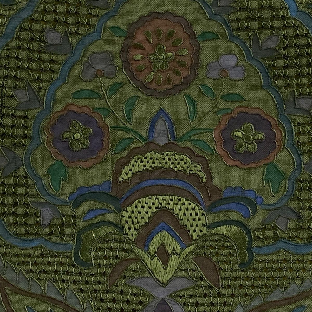 袋帯 草花 幾何学模様 汕頭刺繍 深緑 六通 正絹