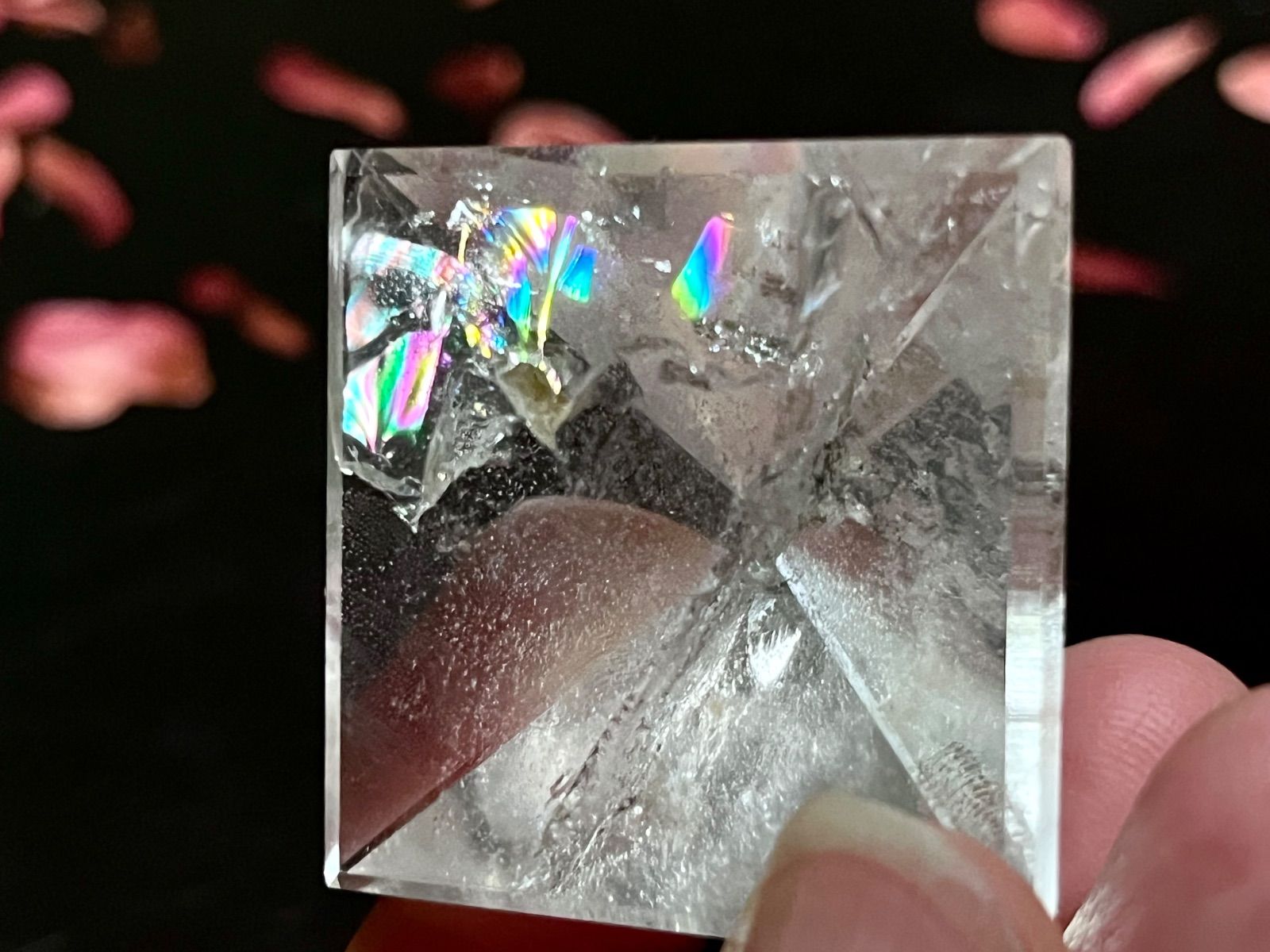 大宇宙との融合✨ レインボー ピラミッド 神聖幾何学 クリスタル